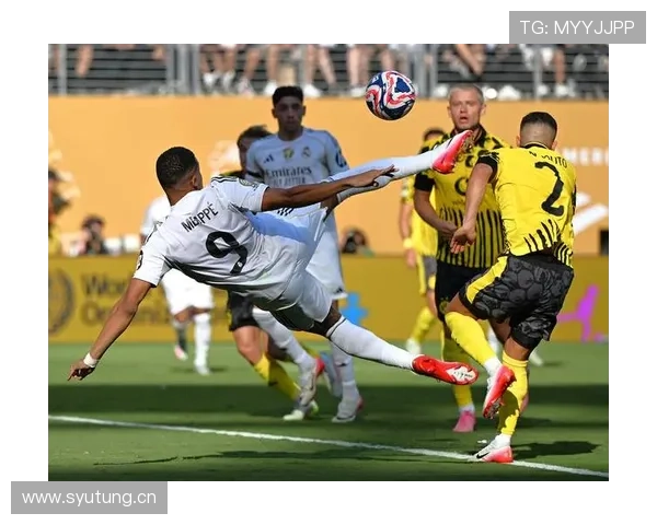 曼城表面控球如常，实则节奏与空间变化，体系运转稳定性面临考验