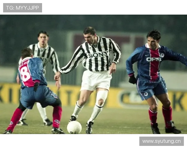 尤文图斯复苏之路受阻,管理层与新帅战术分歧成最大绊脚石 尤文图斯复苏之路受阻,管理层与新帅战术分歧成最大绊脚石