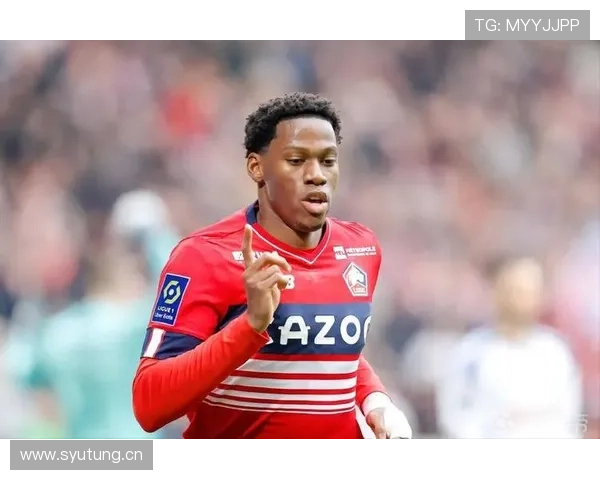 乔纳森·戴维从中锋到二前锋的角色演变解析